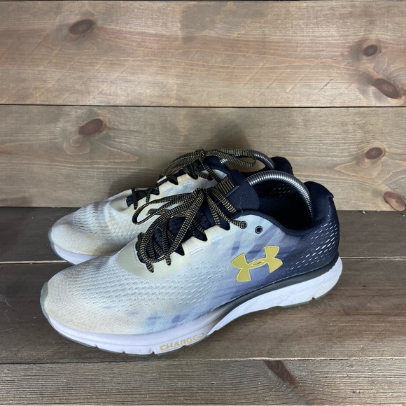 Under Armour Other - Under armour charged patriot Mens size 8 shoes white black running sneakers